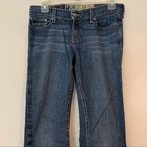 Boot-cut Jeans